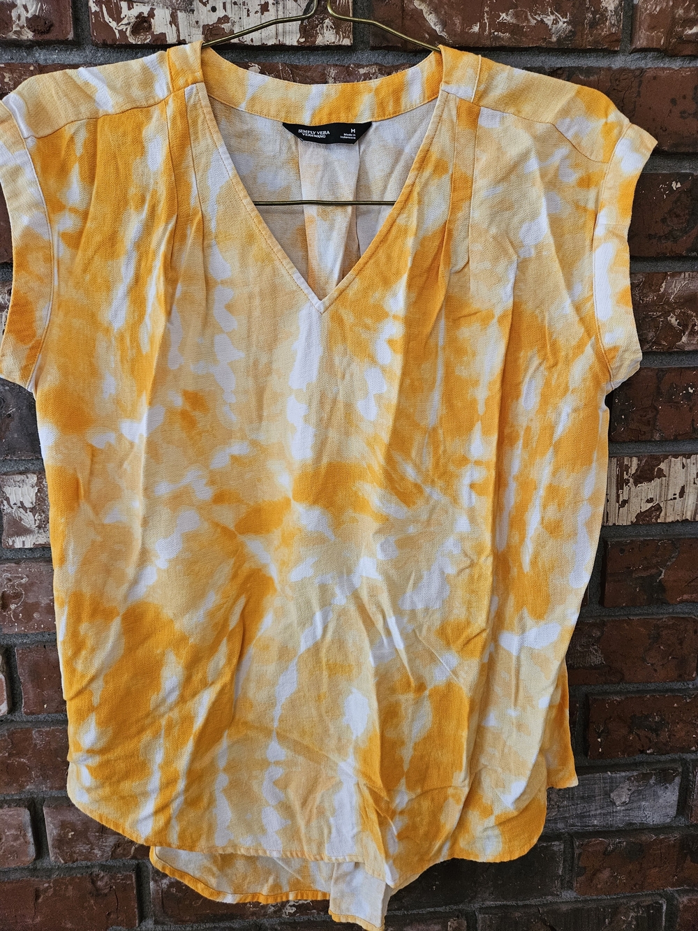 Simply Vera Vera Wang Yellow & White Tie-Dye V-Neck Tank